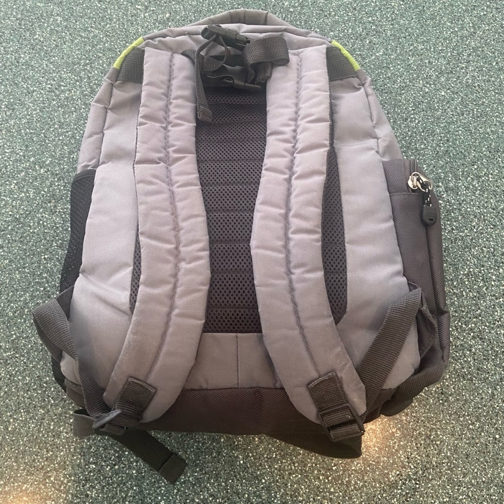 Eddie Bauer Backpack - Picture 2 of 6